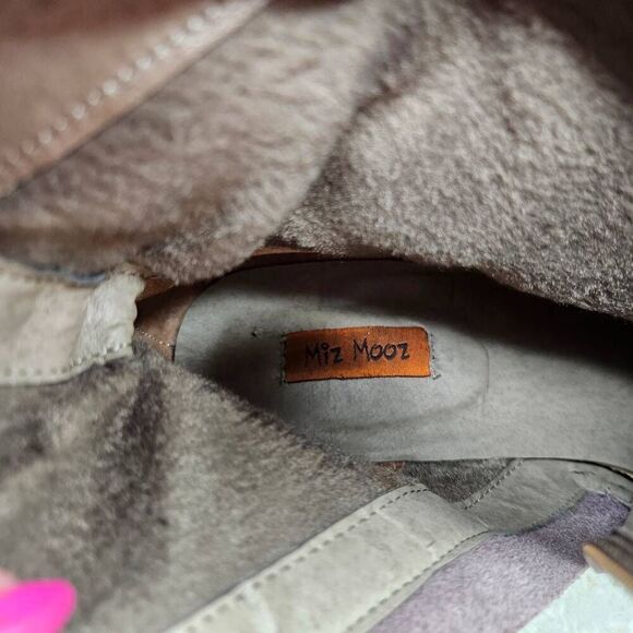 Miz Mooz Bailey Moto Tan Leather Boots Women's sz 9 - Picture 8 of 8